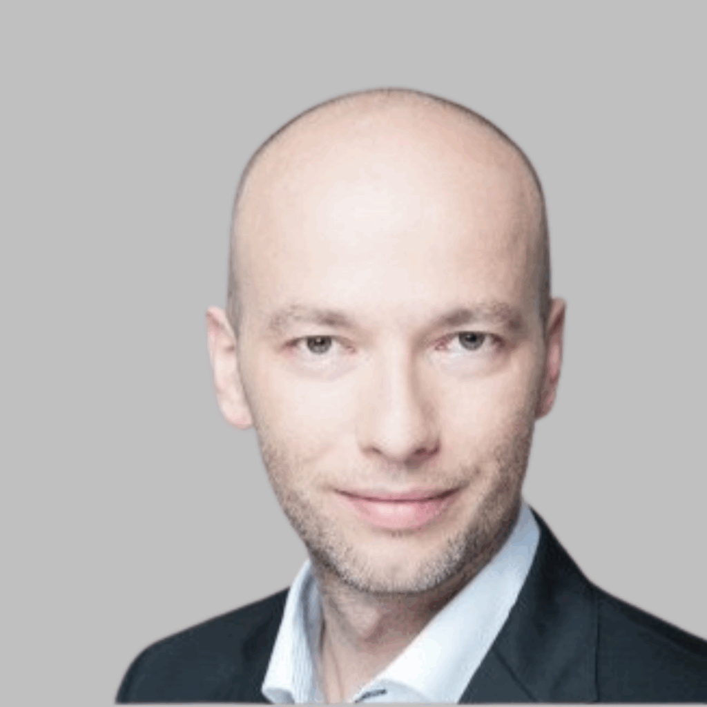 Artur Brzozowski Expert ds. ubezpieczeń Wilio nieruchomości